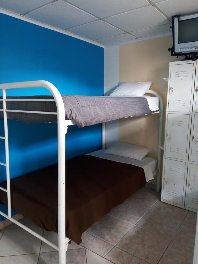 Hostel Room Aruba Oranjestad Bagian luar foto